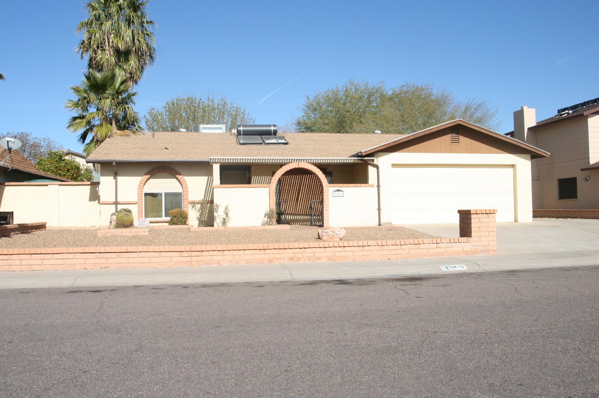 5216 West Garden Drive, GLENDALE, AZ 85304 