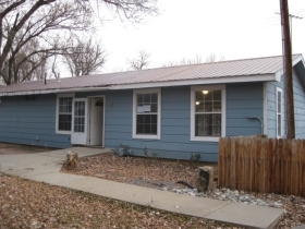 1095 3RD ST, BERTHOUD, CO 80513 