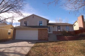 1401 S CHAMBERS CIR, AURORA, CO 80012 