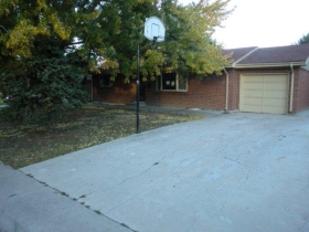 2040 S STUART ST, DENVER, CO 80219 