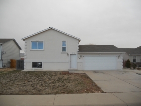 2414 ASPEN AVE, GREELEY, CO 80631 