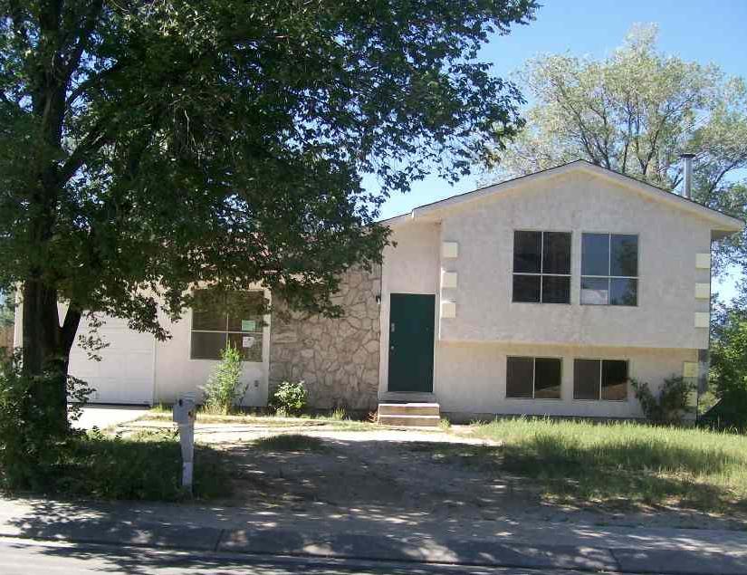 2502 Nadine Drive, COLORADO SPRINGS, CO 80916 