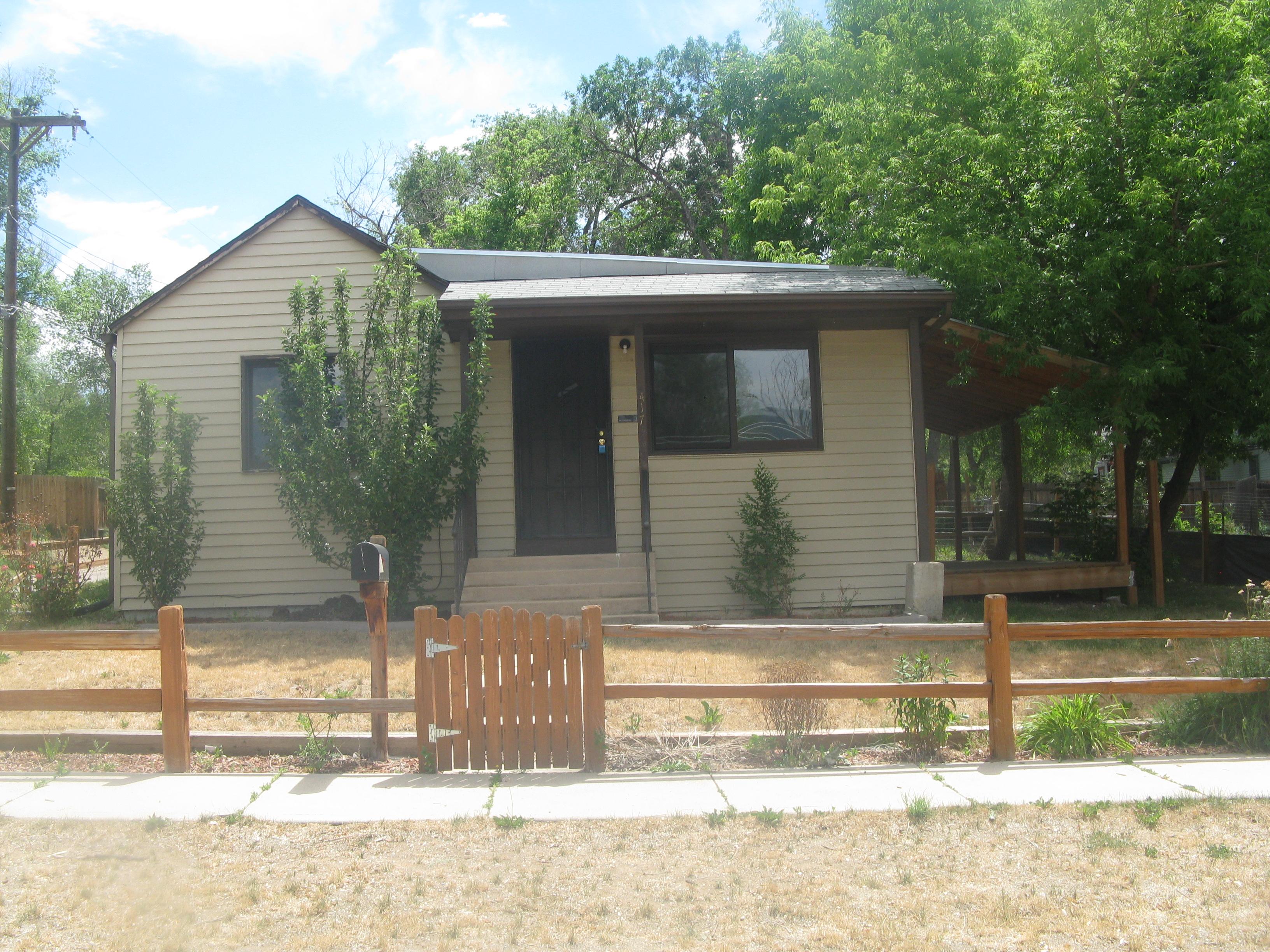 417 South Institute St., COLORADO SPRINGS, CO 80903 