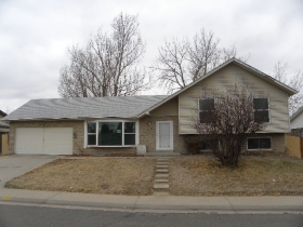 5069 WHEELING WAY, DENVER, CO 80239 