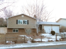 820 SQUIRE STREET, COLORADO SPRINGS, CO 80911 