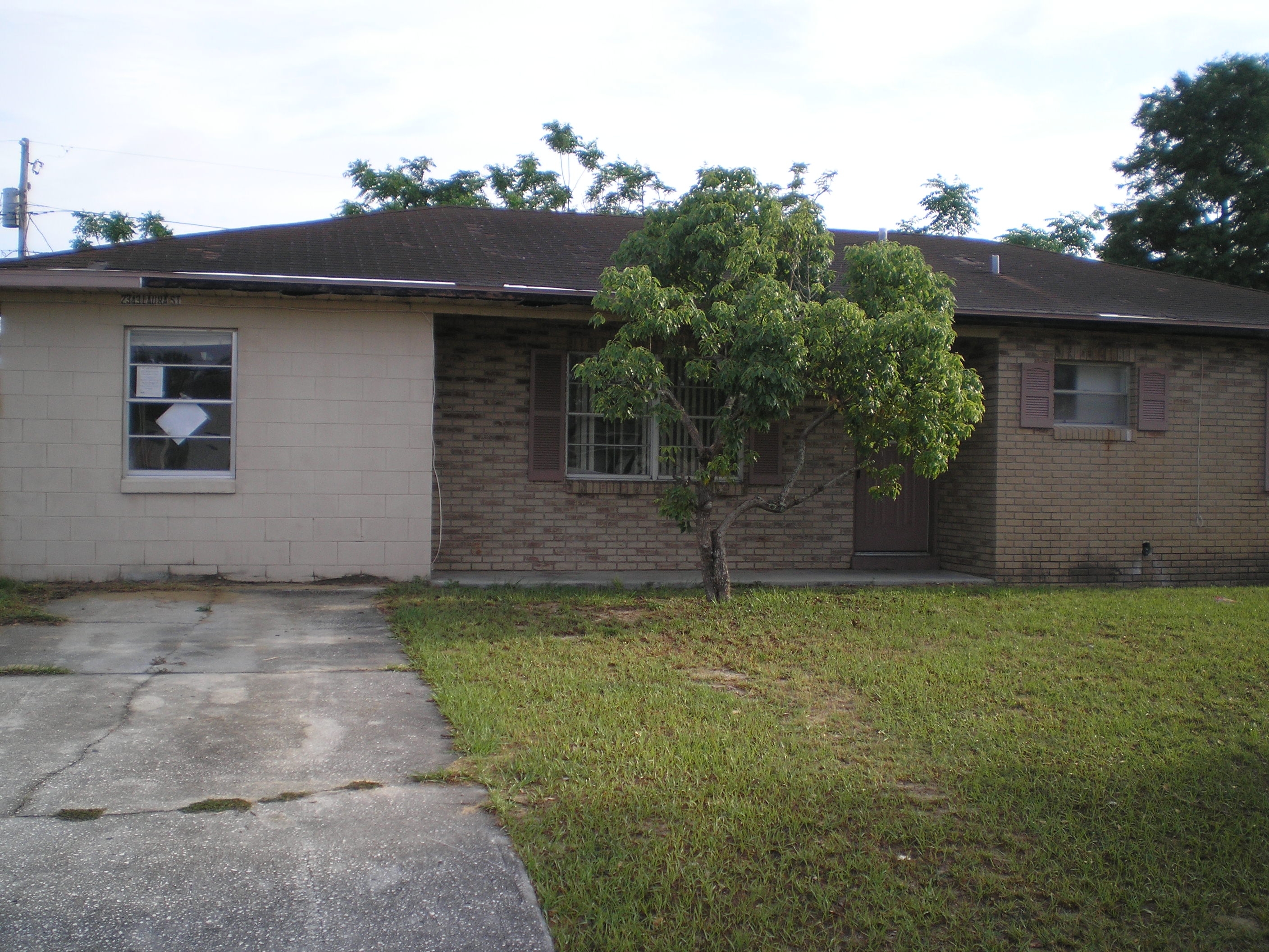 2343 Laura Street, Lake Wales, FL 33853 
