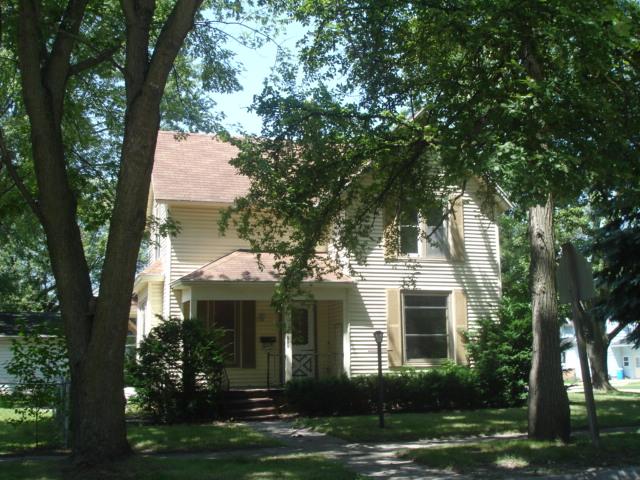 505 East Street, CHARLES CITY, IA 50616 