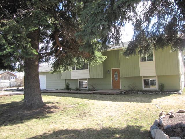 696 West Miles Avenue, HAYDEN, ID 83835 