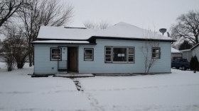 321 E JAMES ST, FORREST, IL 61741 Foreclosure