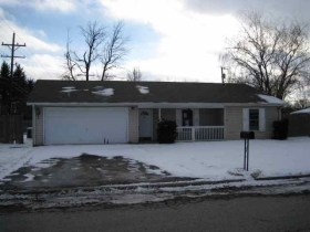 105 MAPLE STREET, HANOVER, IN 47243 