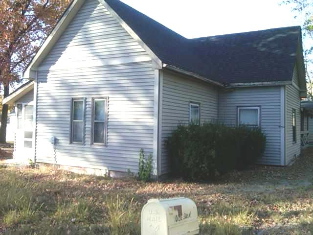 1072 East County Road 500 North, DANVILLE, IN 46122 