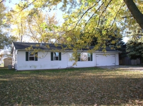 1104 E KERCHER RD, GOSHEN, IN 46526 