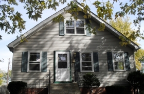 1421 N WOOD ST, GRIFFITH, IN 46319 