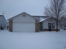 1567 SANNER DR, GREENWOOD, IN 46143 