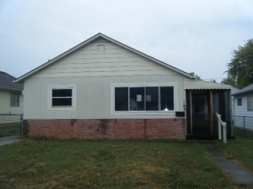 163 N 8th AVE, BEECH GROVE, IN 46107 