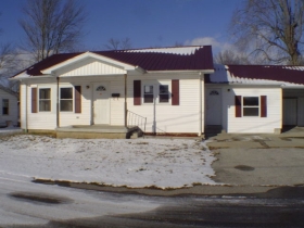 190 E MADISON STREE, SCOTTSBURG, IN 47170 