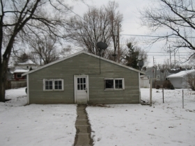 2133 BROWN ST, FORT WAYNE, IN 46802 