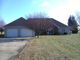 23 FAIRWAY DR, ALEXANDRIA, IN 46001 