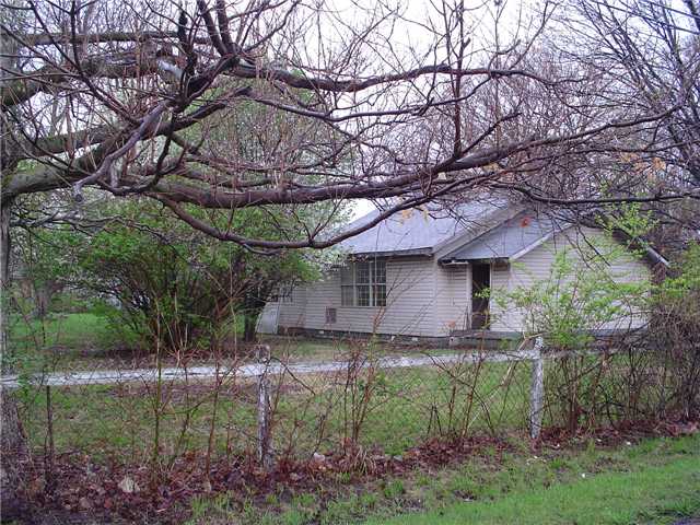 3005 West Thompson Road, INDIANAPOLIS, IN 46217 