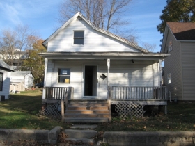 352 W MARKET ST, WABASH, IN 46992 