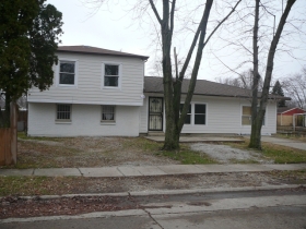 3749 N ALSACE DR, INDIANAPOLIS, IN 46226 