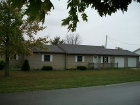 403 E. ELM ST, SHARPSVILLE, IN 46068 