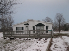 4479 MARIE ST, AUBURN, IN 46705 