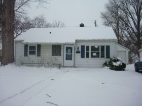 4820 SMITH ST, FORT WAYNE, IN 46806 