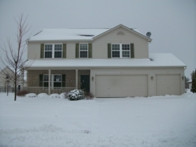 6444 GREEN GRASS LN, WHITESTOWN, IN 46075 