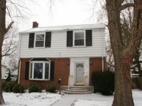 7133 BARING PKWY, HAMMOND, IN 46324 