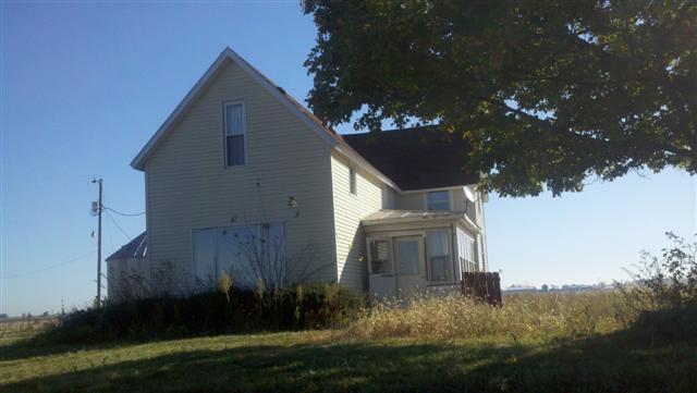 8215 South Meridian Road, ROCHESTER, IN 46975 