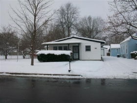 903 S 11TH STREET, GOSHEN, IN 46526 