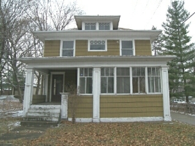 917 CASSAPOLIS ST, ELKHART, IN 46514 