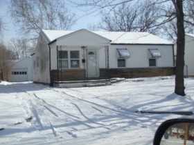 2042 S GLEN, WICHITA, KS 67213 