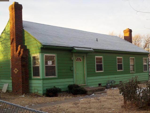 2403 E Graham Avenue, WICHITA, KS 67214 