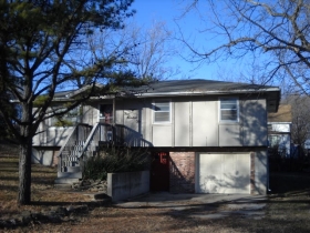 402 E 6TH ST, EUDORA, KS 66025 