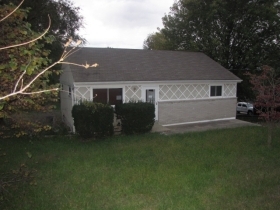 7911 CERNECH RD, KANSAS CITY, KS 66109 