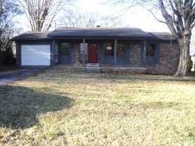 1008 ORCHARD DRIVE, RUSSELLVILLE, KY 42276 