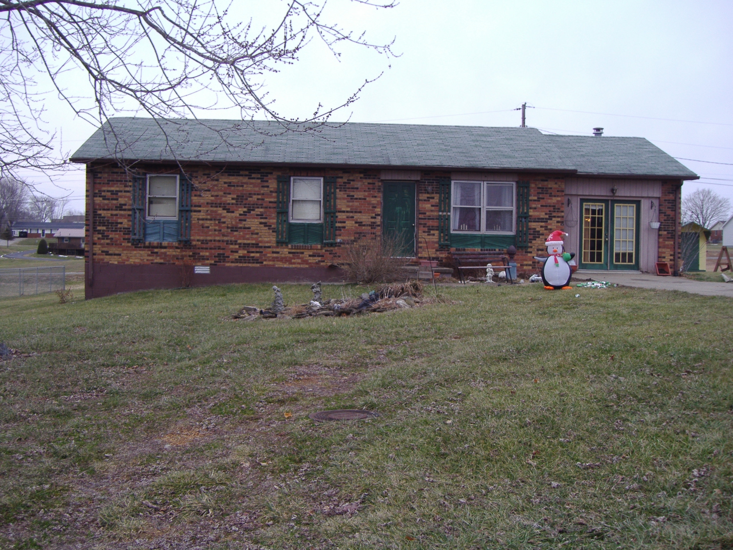 110 Green Valley Dr., Greensburg, KY 42743 