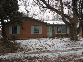 3316 ENRIDGE DRIVE, LOUISVILLE, KY 40220 