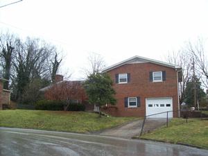 420 WALLACE CT, RICHMOND, KY 40475 