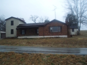 790 PEA RIDGE RD, FRANKFORT, KY 40601 