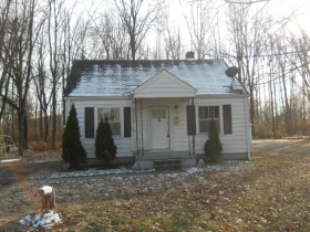 928 JONES DR, LOUISVILLE, KY 40214 