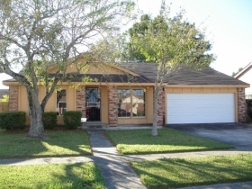 3837 GLENOAK DR, HARVEY, LA 70058 