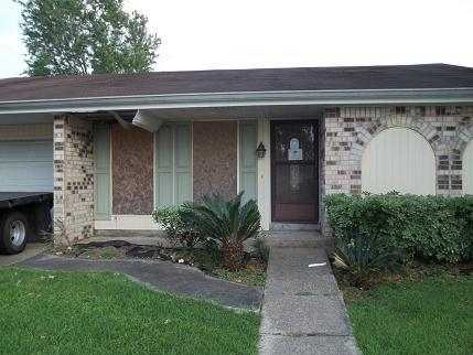 3841 Deercreek Lane, HARVEY, LA 70058 