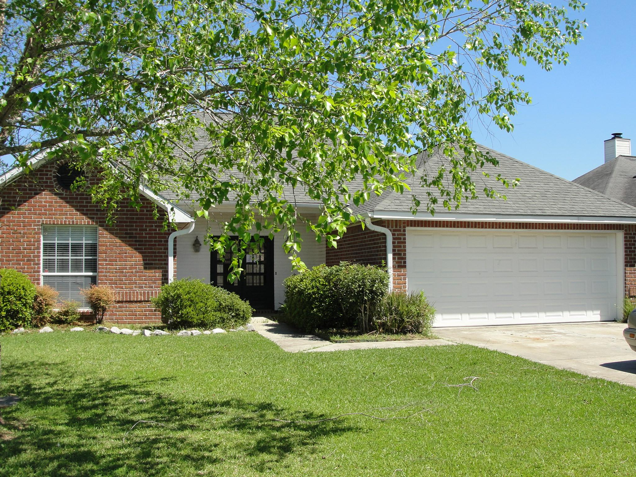 402 Glade Boulvard, LAFAYETTE, LA 70506 