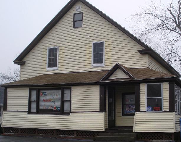11 Papineau Street, WORCESTER, MA 01603 