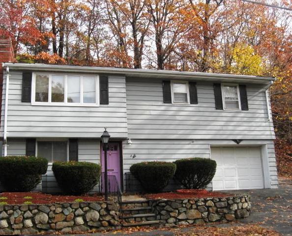 65 Lockwood Road, LYNN, MA 01904 