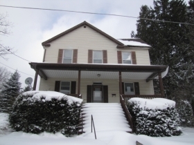 123 W Center St, Oakland, MD 21550