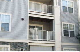 8809 Stoneridge CIR  Unit 204, Pikesville, MD 21208 